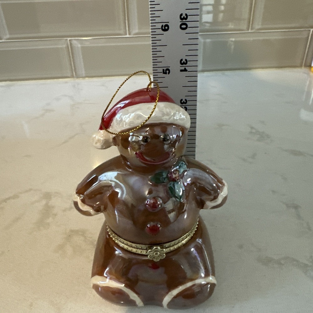 Mr. Christmas Gingerbread Man Music Box/Ornament Ceramic Animated Deck The Halls - Picture 9 of 11